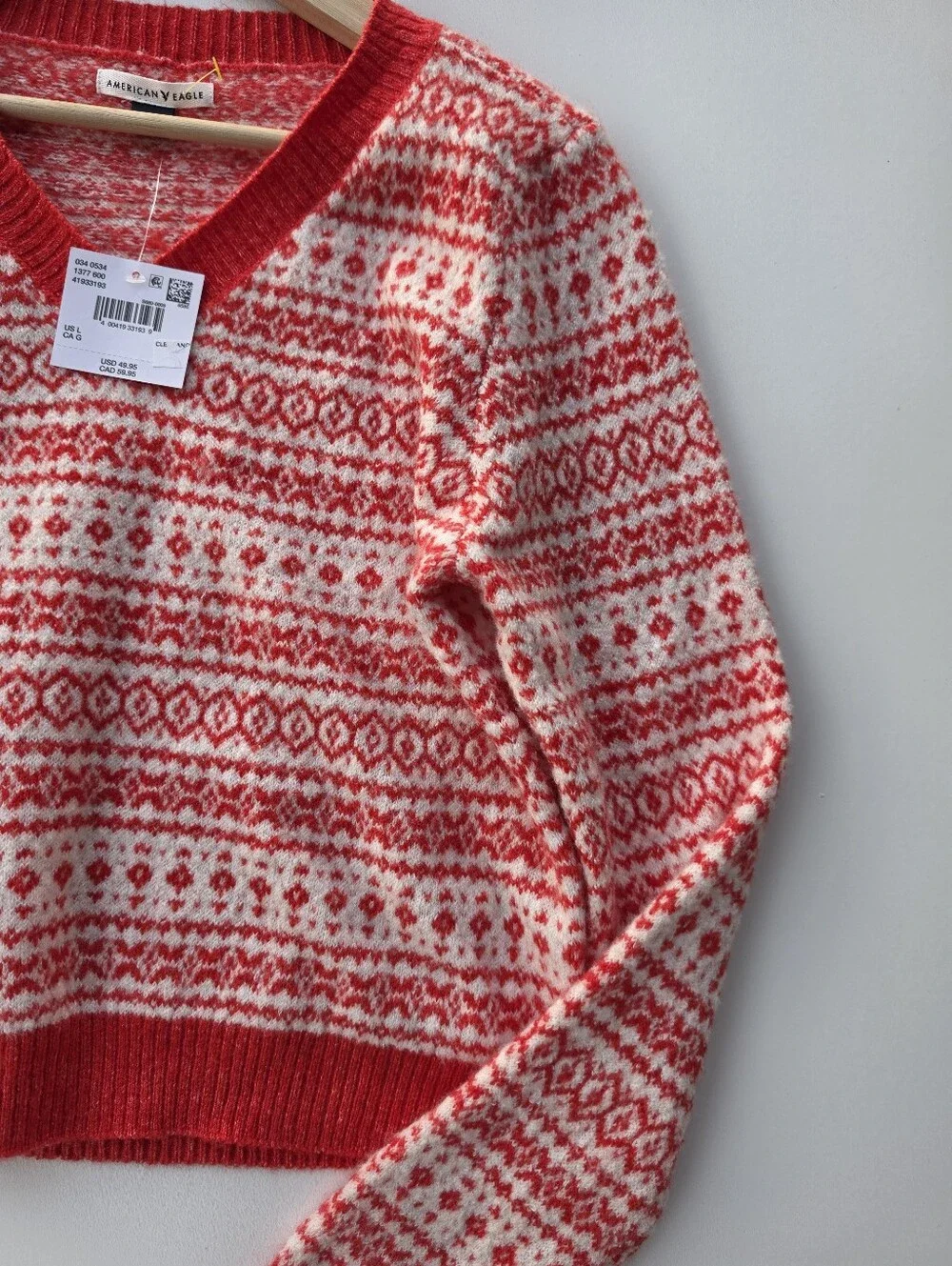 American Eagle NWT Red And White Fair Isle Knit V-neck Sweater